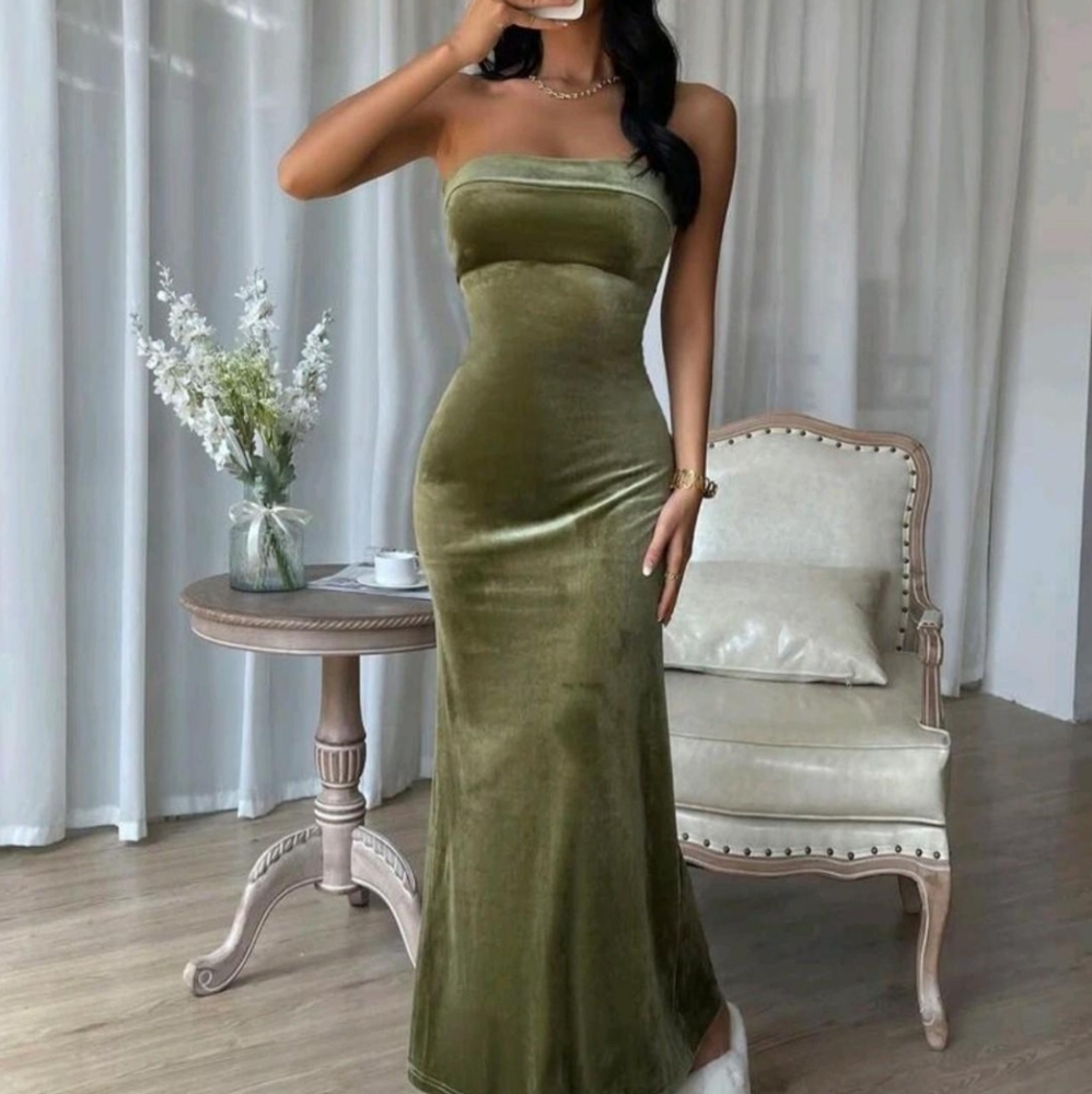 SHEIN Strapless Velvet Dress in Olive